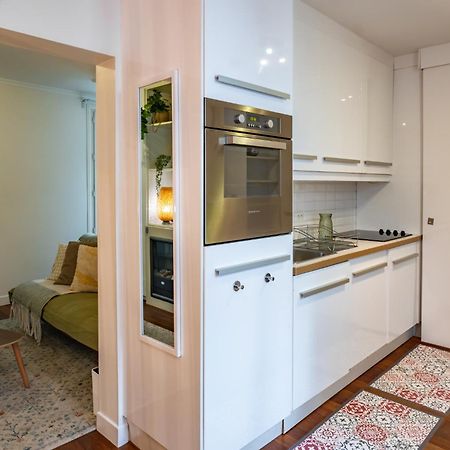 Charming Apartment In Heart Of パリ エクステリア 写真