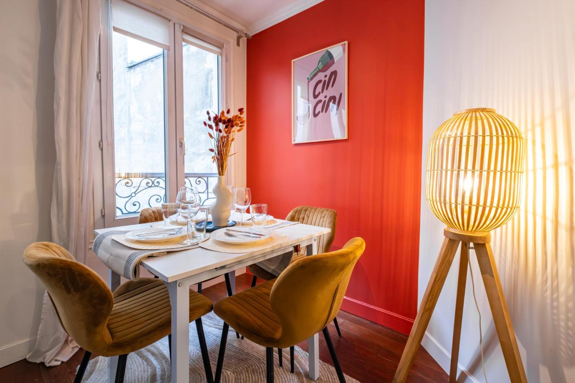 Charming Apartment In Heart Of パリ エクステリア 写真
